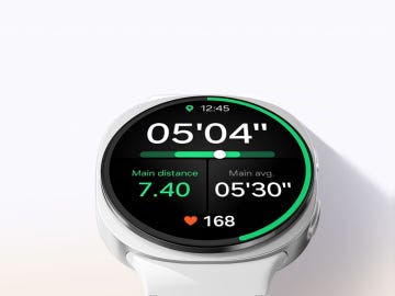 fitness smartwatch displaying workout metrics