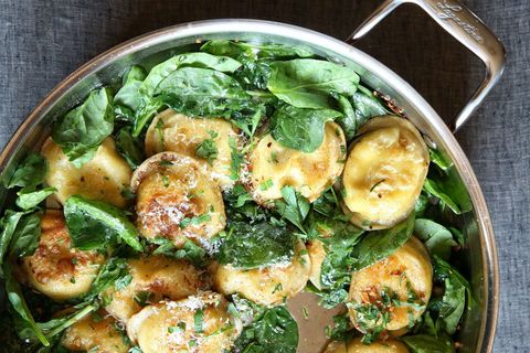 toasted garlic butter ravioli with spinach