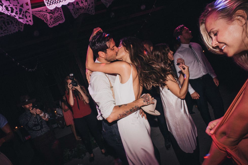Event, Nightclub, Fashion, Party, Fun, Disco, Music venue, Flash photography, Magenta, 