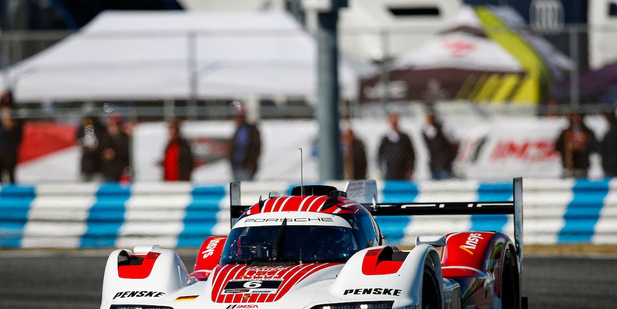 Porsche teams face huge challenges at the WEC season opener