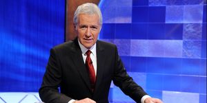 alex trebek returns to jeopardy after pancreatic cancer diagnosis
