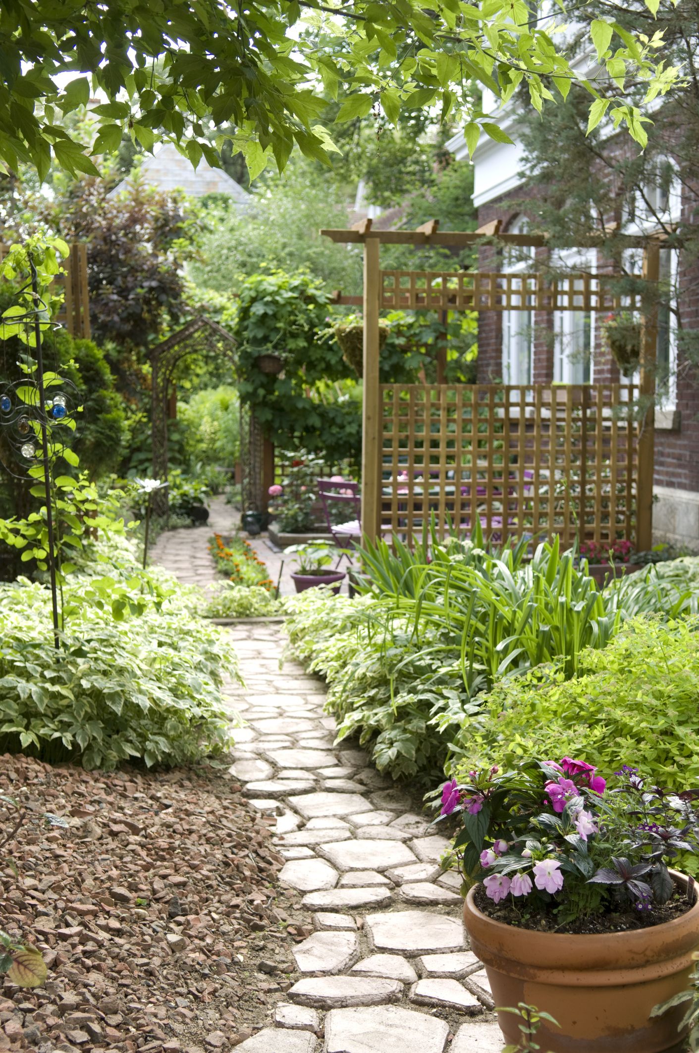 14 Garden Trellis Ideas That Add Beauty and Interest to Your Yard