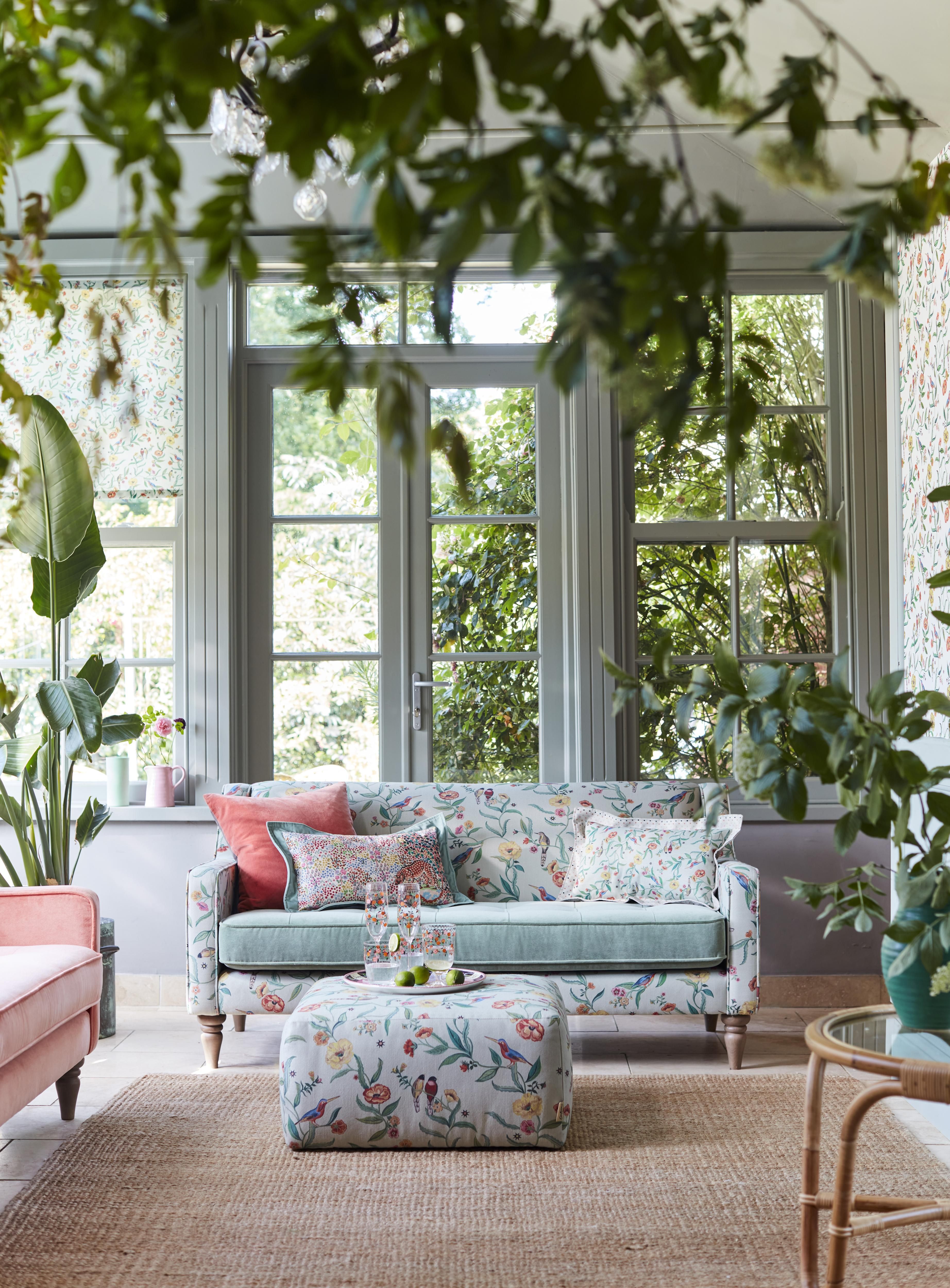Garden Rooms: 21 Decorating Ideas To Bring The Outdoors In