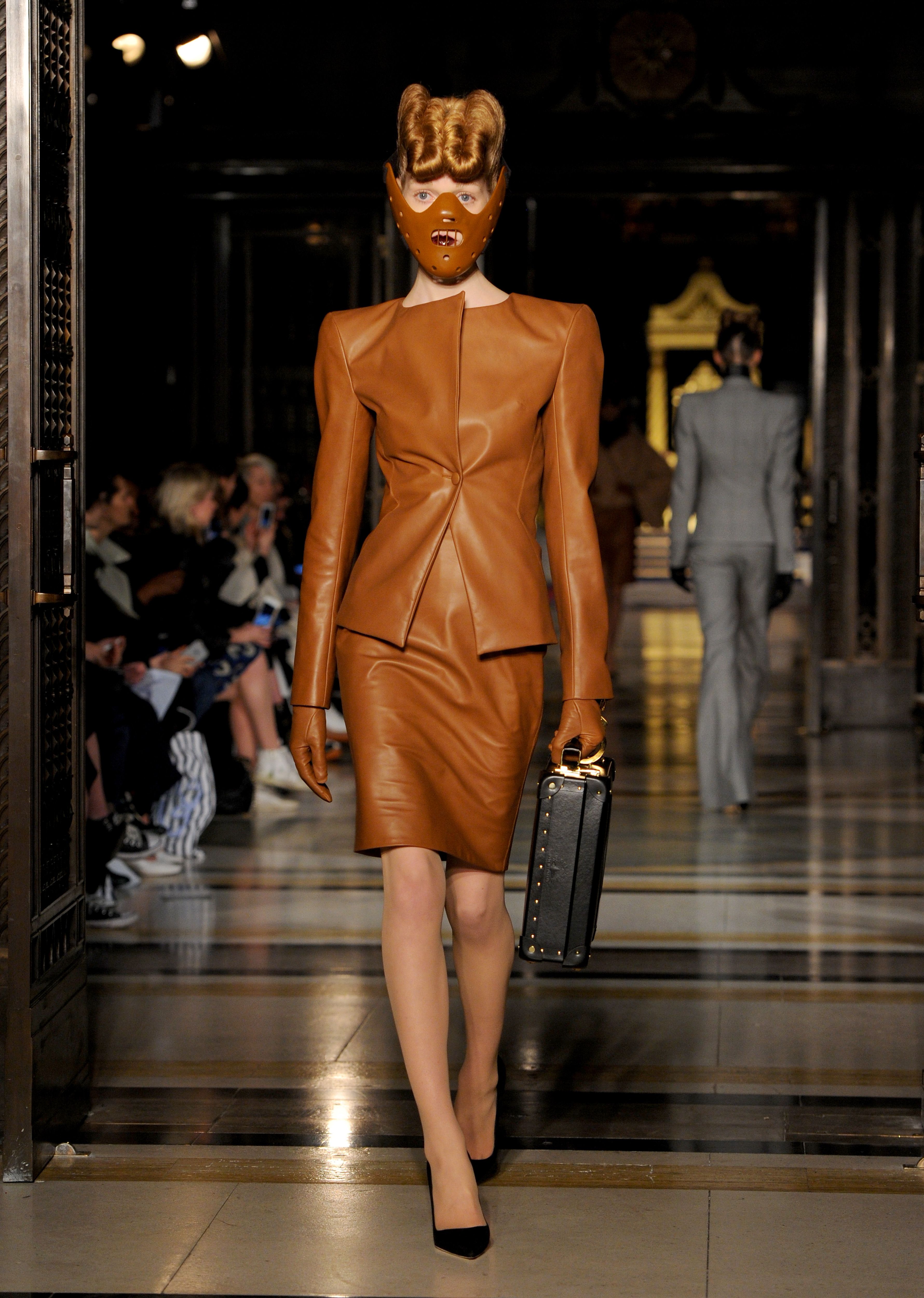 Halloween costumes: inspiration from the catwalks