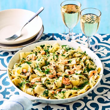 garlic and brown butter prawn pappardelle