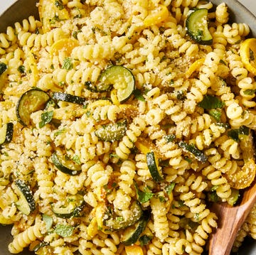Garlic Parmesan Summer Squash Pasta garlic parmesan summer squash pasta
