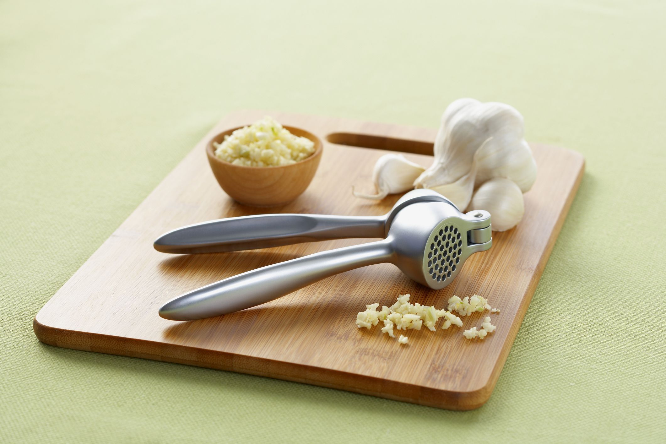 Garlic Mincer Tool - Red - Handheld Garlic Mincing Tool