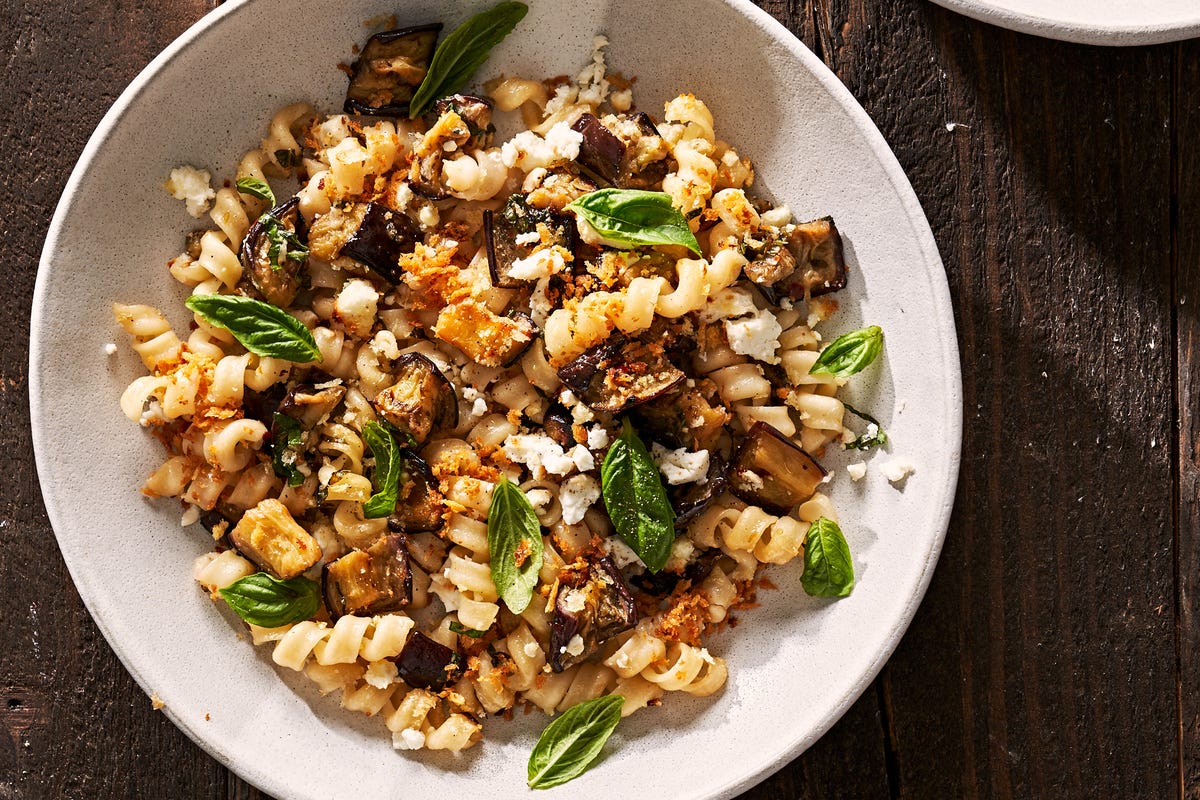 Garlicky Eggplant Pasta Recipe - How To Make Feta Eggplant Pasta