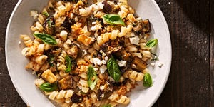 garlicky feta eggplant pasta