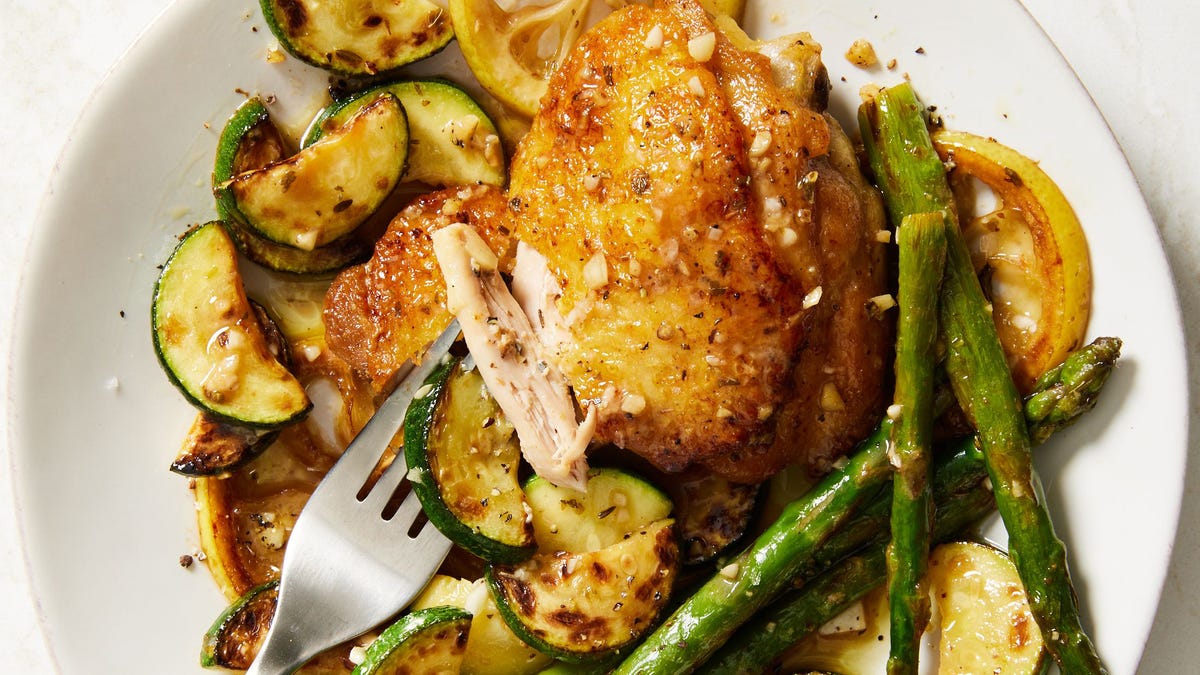 preview for Garlic Lovers—Greek Chicken Will Be Your New Favorite Chicken Dinner