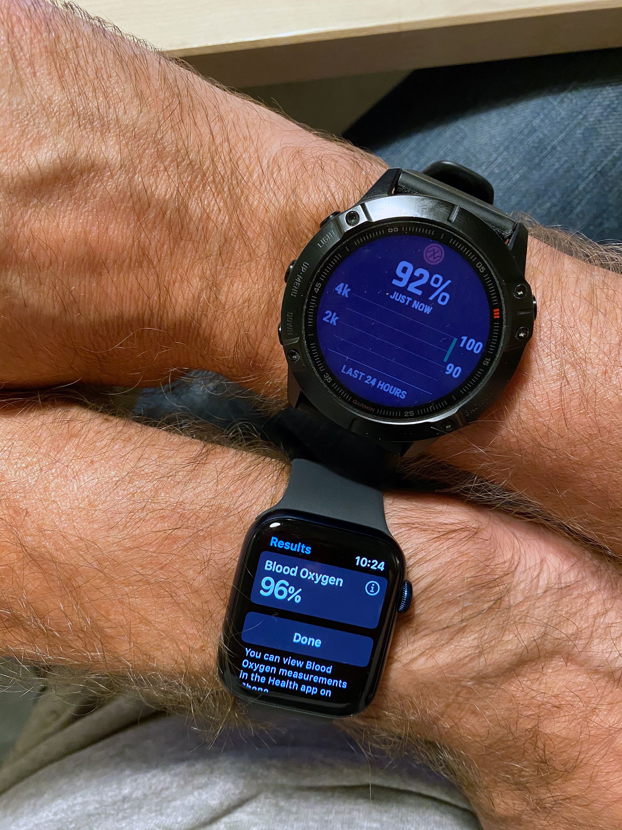 Apple watch vs discount garmin fenix 6