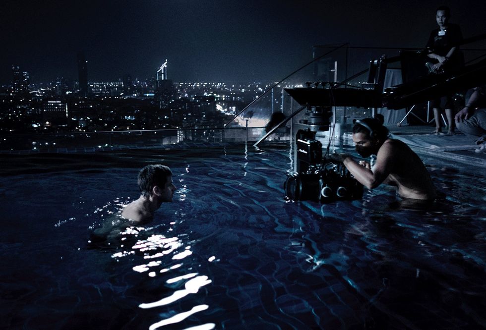 Water, Darkness, Night, Midnight, Photography, Swimming pool, Games, Recreation, City, Leisure, 