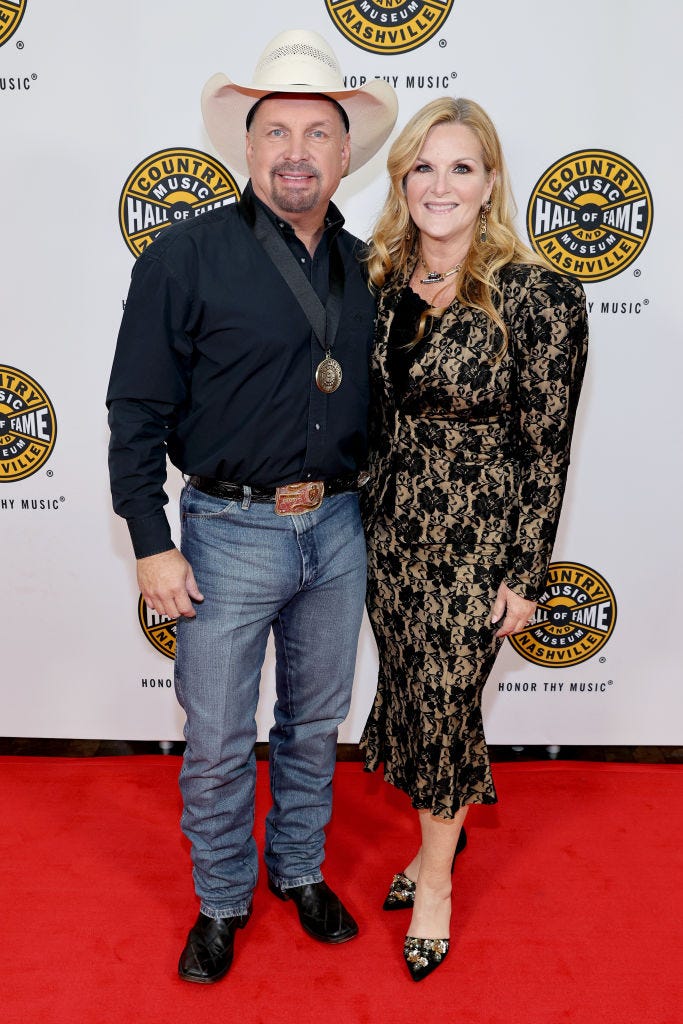 Trisha yearwood and garth brooks' body language, explained