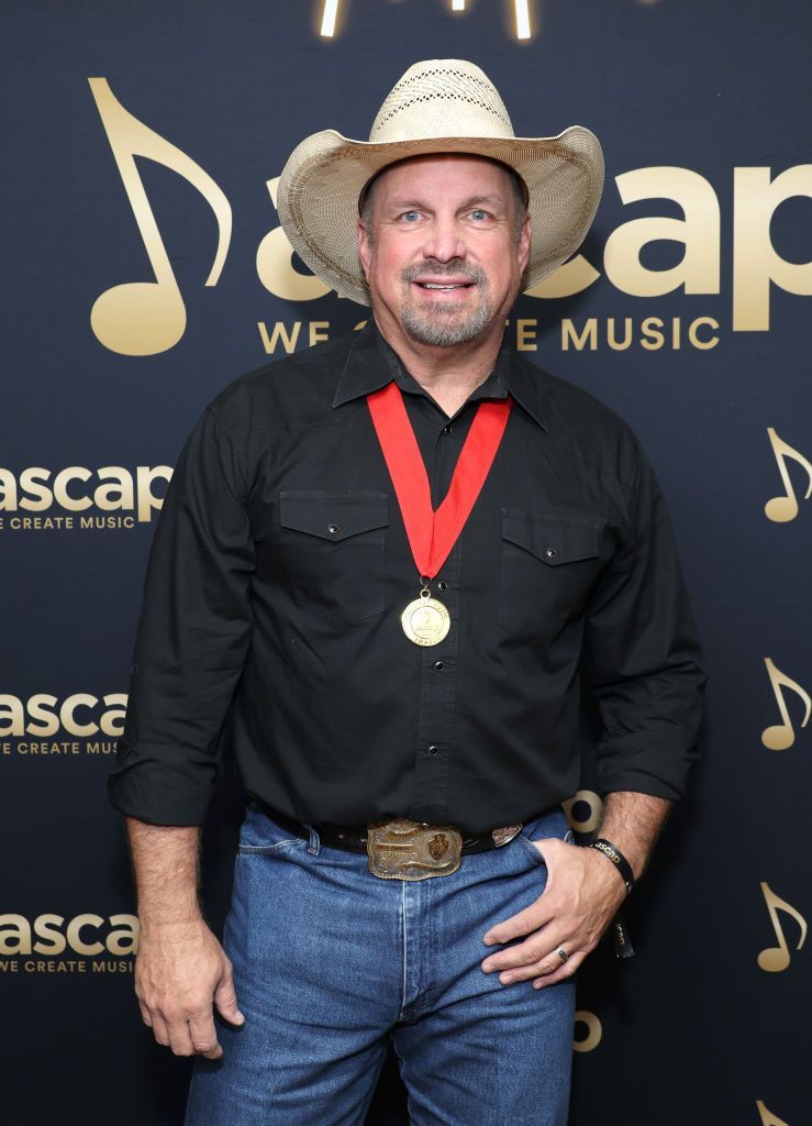 Garth brooks cheap black hat