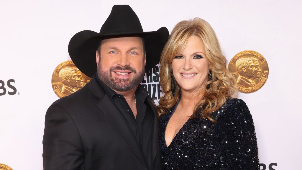 preview for Garth Brooks and Trisha Yearwood’s Love Story