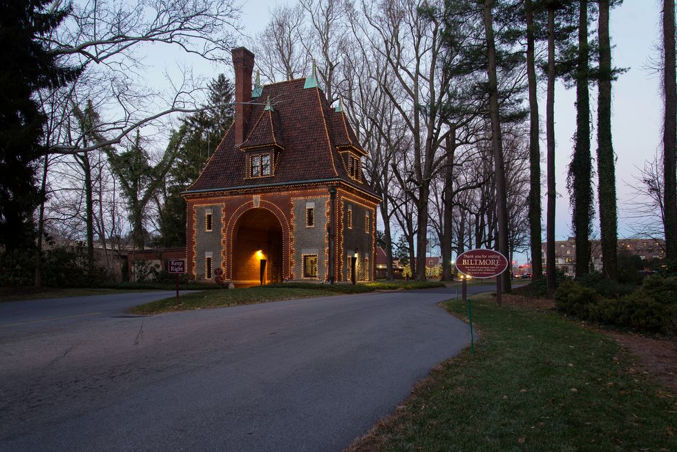 gatehouse of the biltmore estate