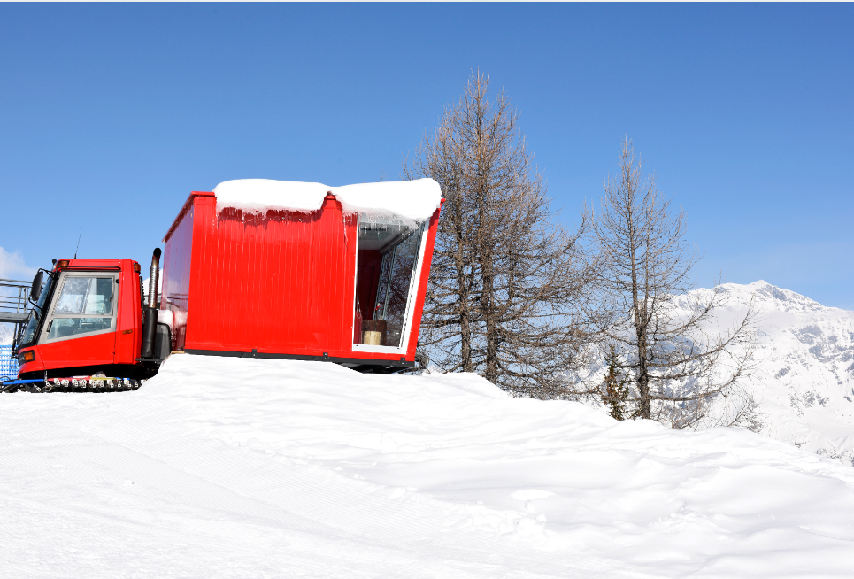 Snow, Winter, Transport, Vehicle, Tree, Car, Freezing, Piste, Geological phenomenon, Commercial vehicle, 
