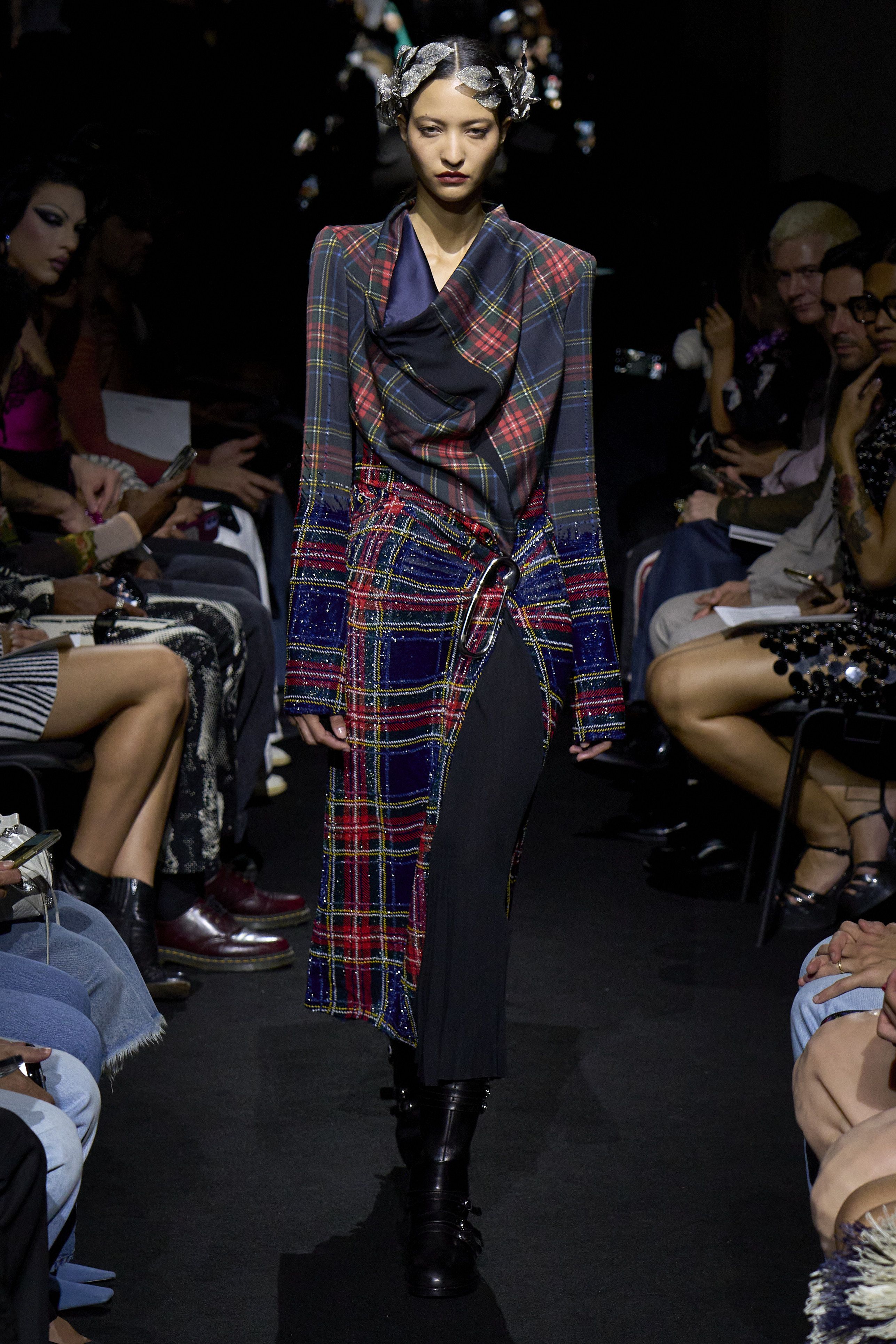 ジャンポール・ゴルチエ（JEAN PAUL GAULTIER）」の2023-24秋冬