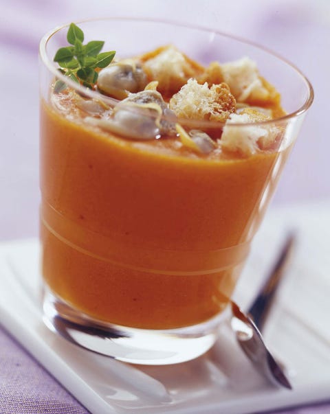 Gazpacho de pimiento rojo con berberechos gazpacho de pimiento rojo con berberechos
