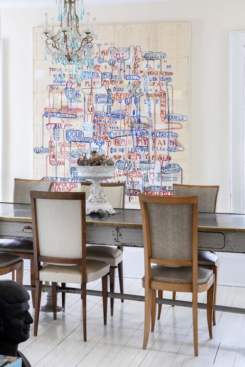dining room with art