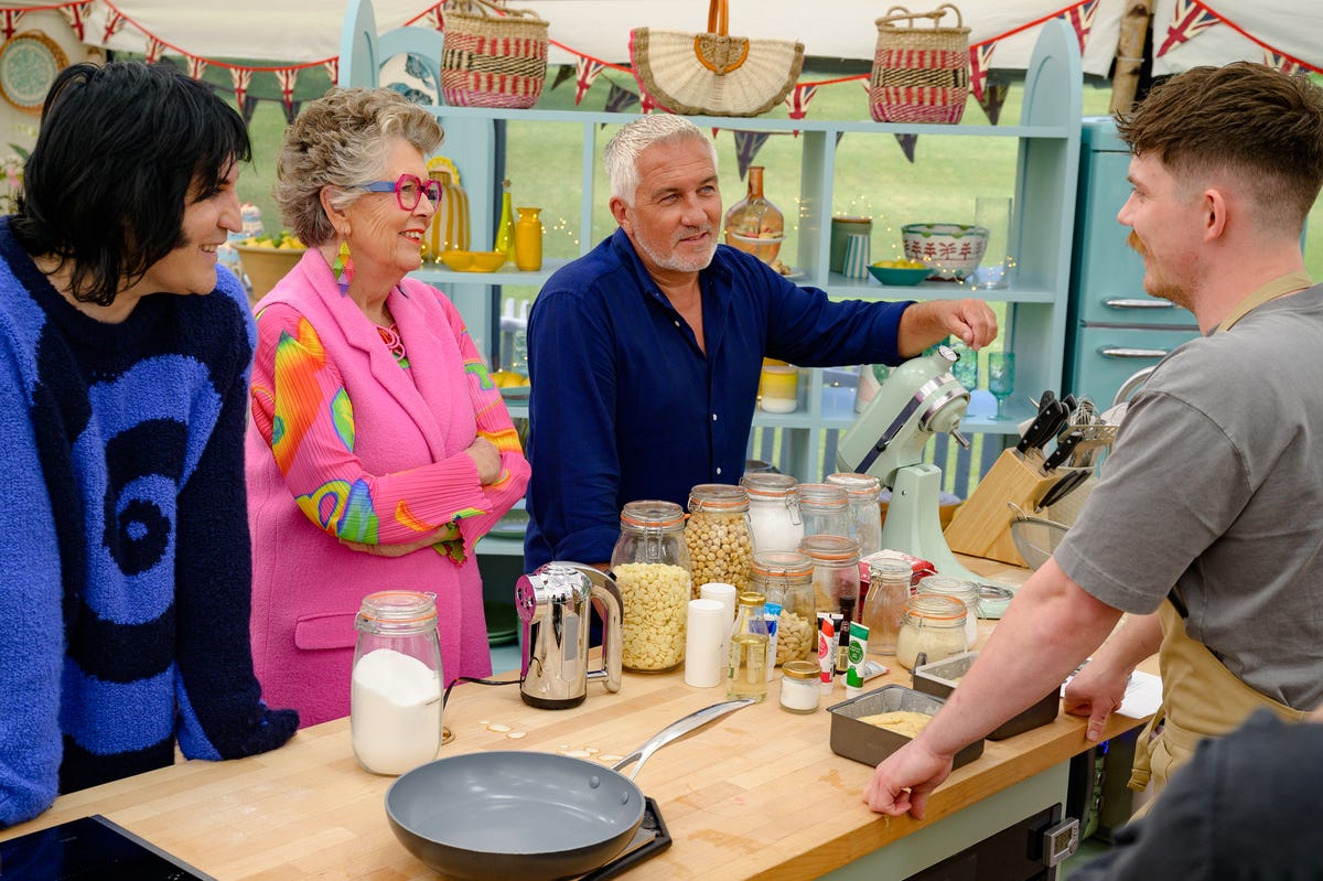 Great British Bake Off delivers "evil" technical challenge twist as first contestant exits