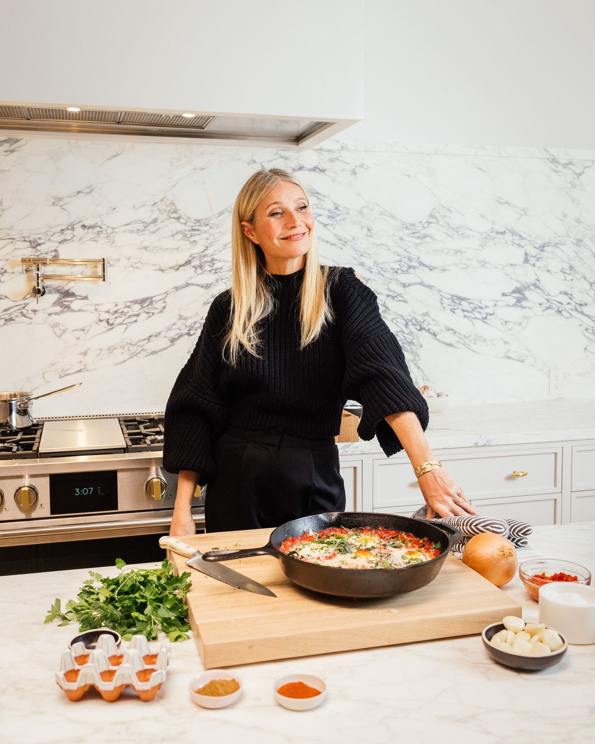 gwyneth paltrow by tanveer badal photography  architectural, interiors, product, lifestyle, food photography  monogram kitchen appliances, general electric  tanveerbadalcom  tanveerbadal