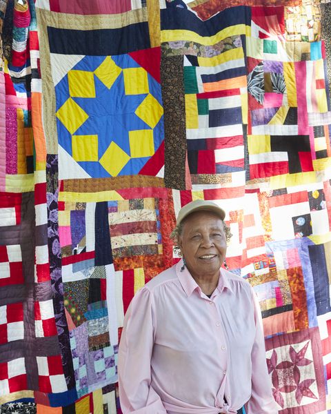 gees bend alabama quilt airing mary lee bendolph