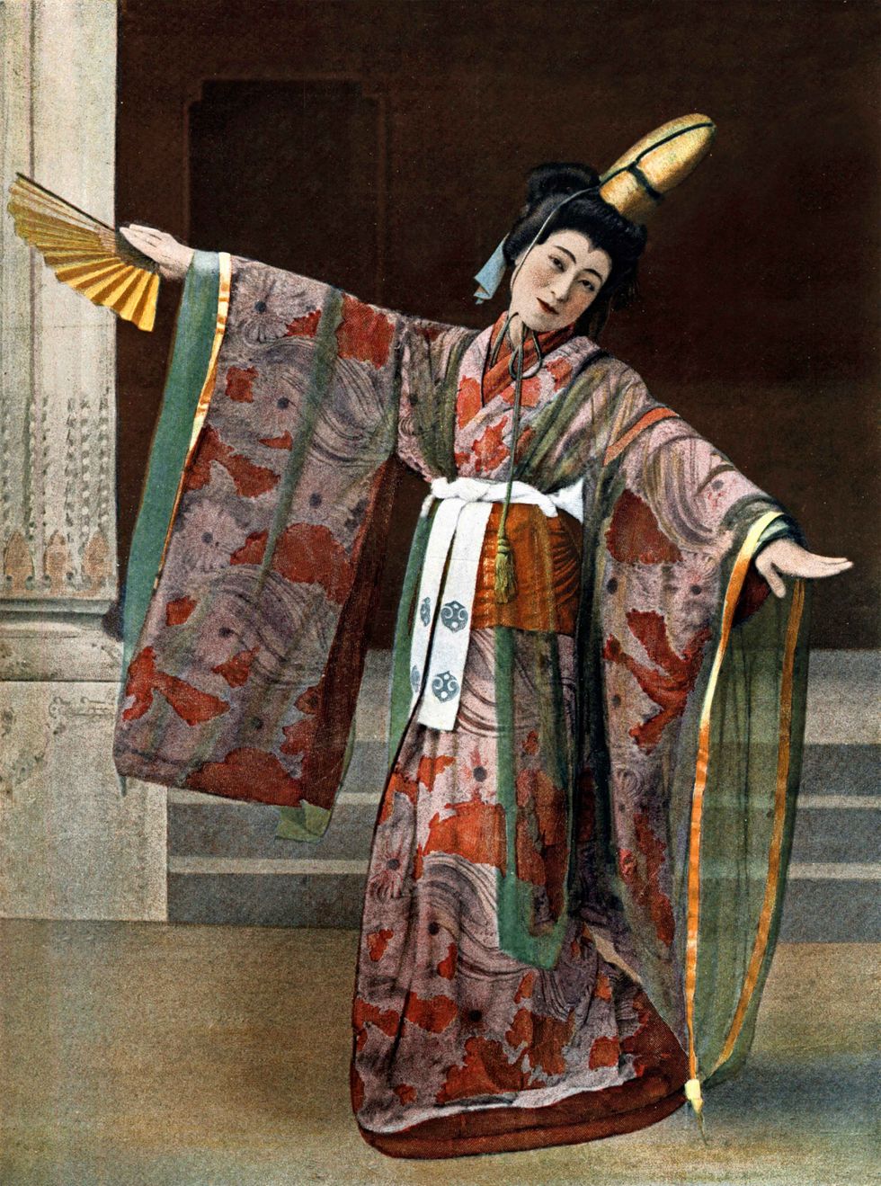 Sada Yacco in het stuk de Geisha en de ridder Foto uit de krant Le Thatre oktober 1900