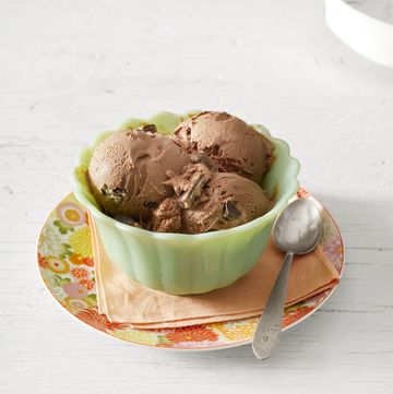 mint chocolate chip ice cream in green bowl