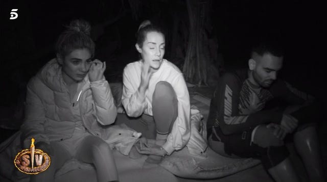 gema aldón llora por su hija en 'supervivientes 2023' junto a adara y manuel cortés