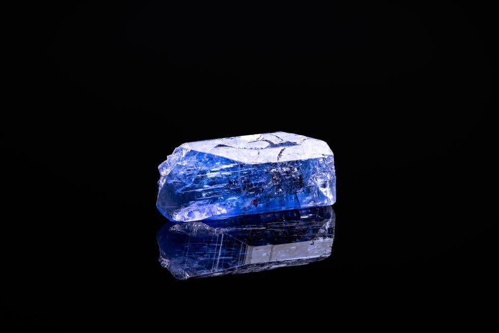 gemstones meaning gemmy tanzanite blue violet zoisite photography