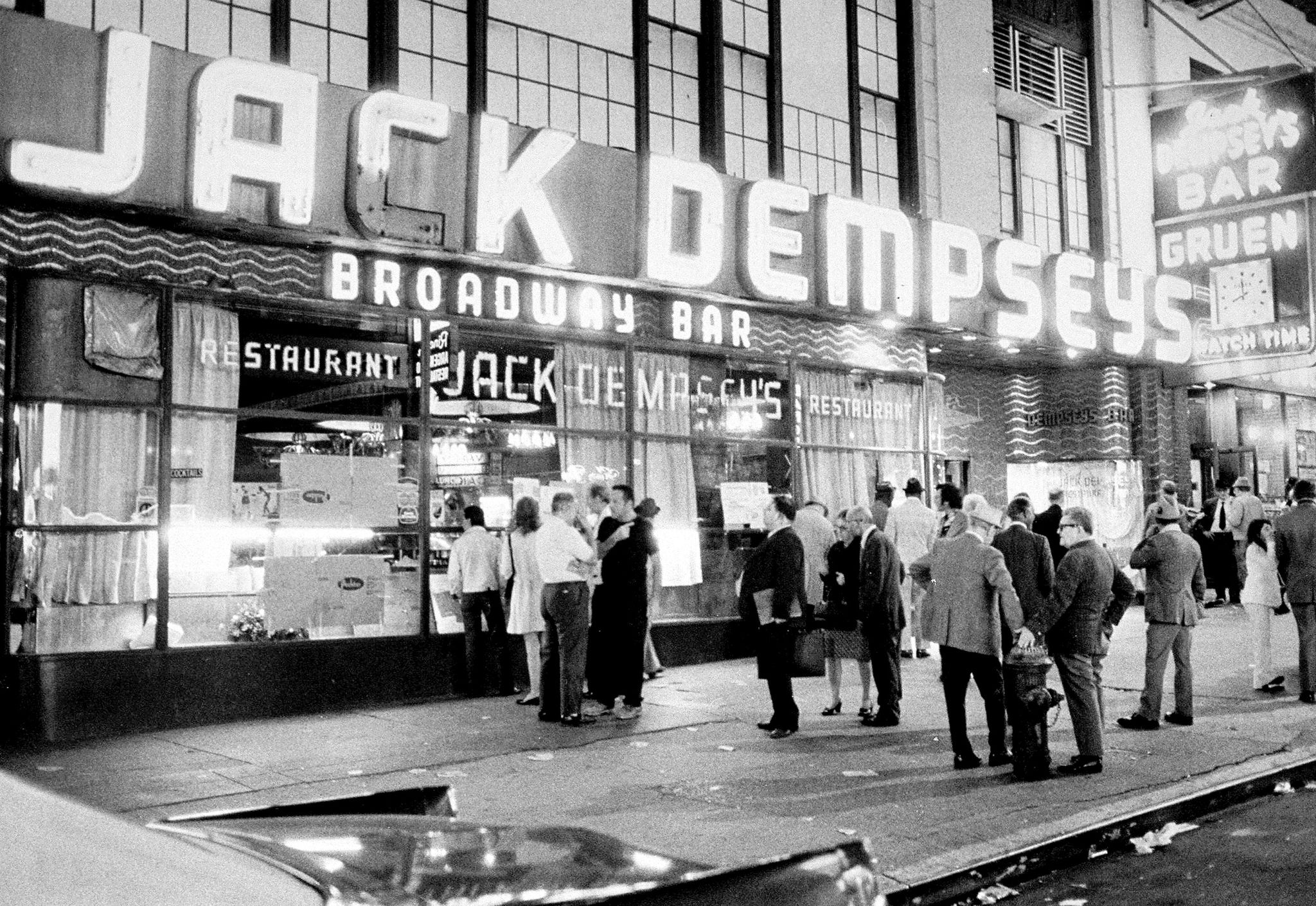 united states october 07 jack dempseys restaurant on broadway photo by gene kappockny daily news archive via getty images