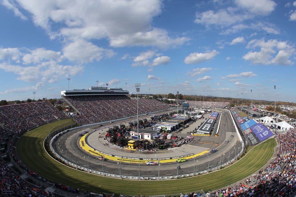 NASCAR Bucket List: Top 10 Tracks to Watch Cup Series Racing, Ranked