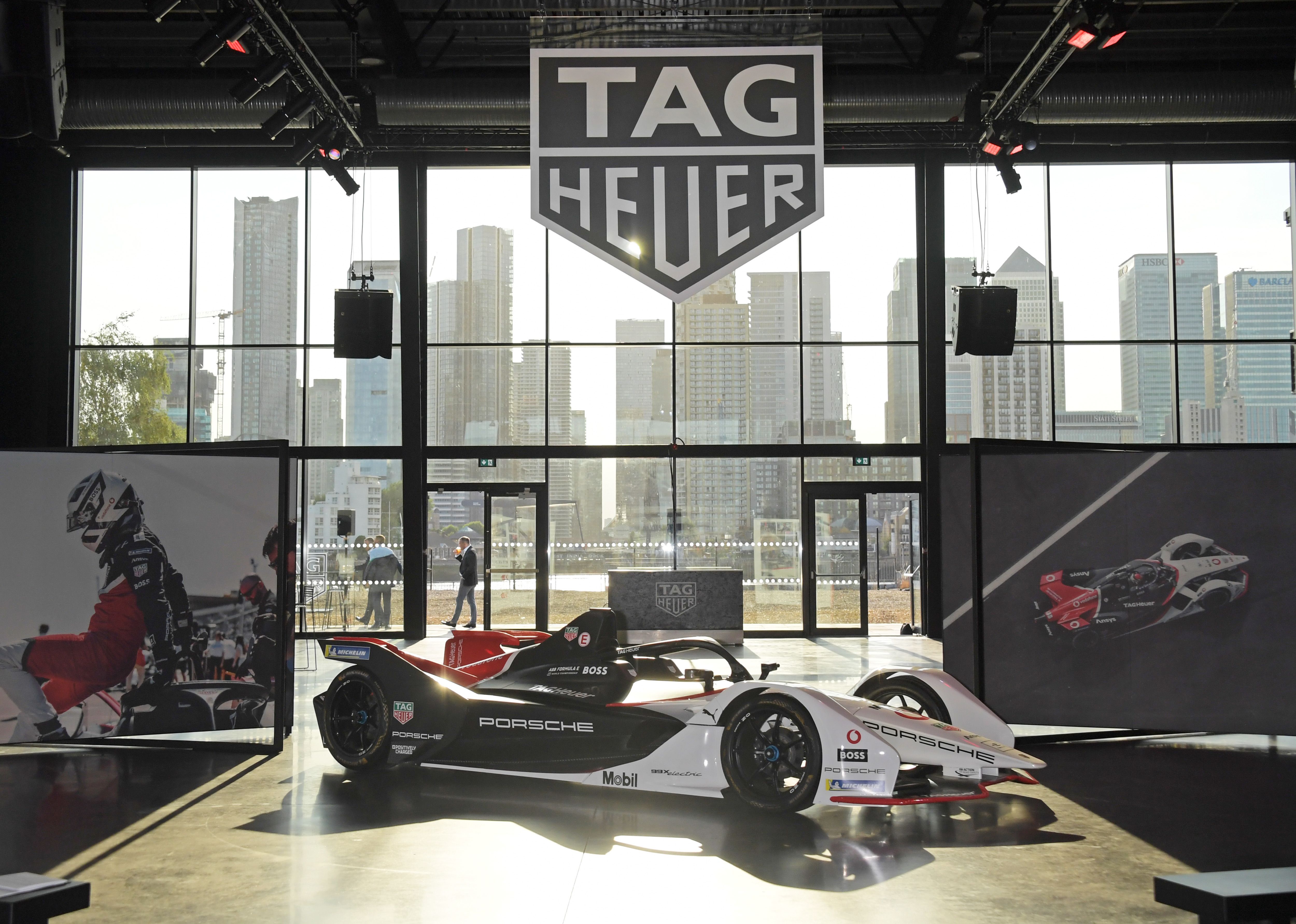 TAG Heuer y Porsche traen a Madrid su exposici n El Motor de la