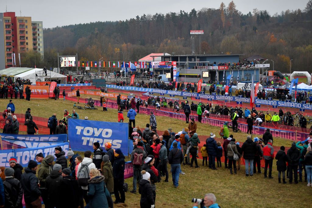 How To Watch The 2024 Cyclocross World Championships This Weekend