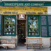 shakespeare bookstore, paris