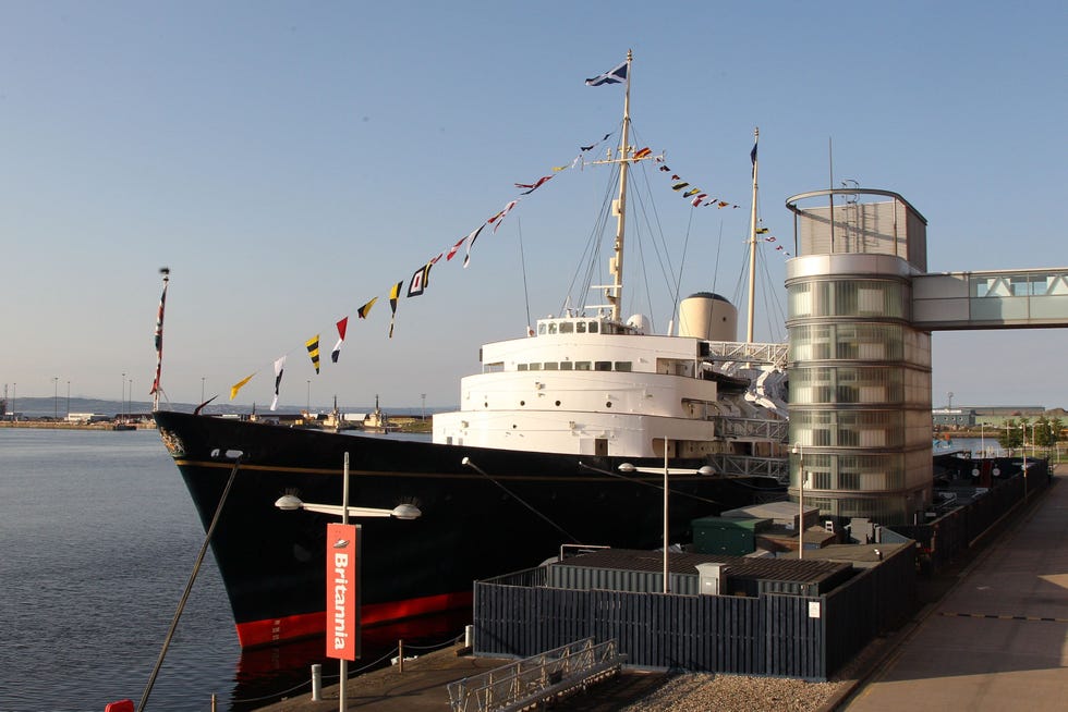 royal residence, queen elizabeth ii, エリザベス女王, britannia, royal yacht, イギリス, ロイヤルファミリー, ブリタニア号