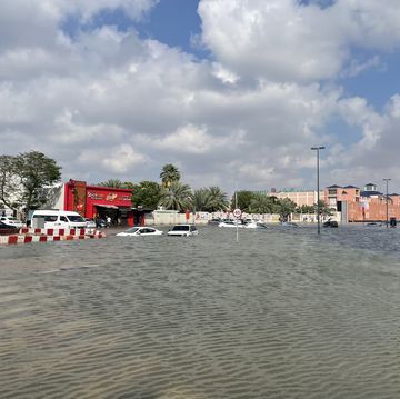 heavy rains negatively affect daily life in uae