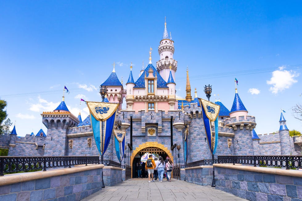 anaheim exteriors and landmarks 2024