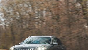 2024 Audi Q4 e-tron / Q4 e-tron Sportback Review, Pricing, and Specs