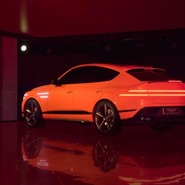 Volkswagen Sport Coupe Concept GTE Photos and Info – News – Car  and Driver