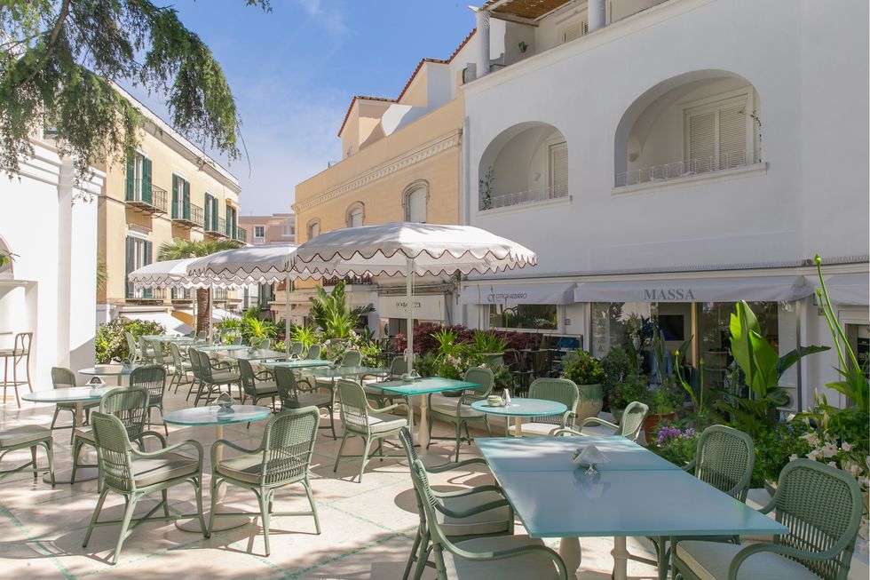 義大利200年老飯店「la palma」重新開幕！坐擁阿瑪菲海岸、曾是藝術家聚集地，讓人想馬上加入旅遊清單
