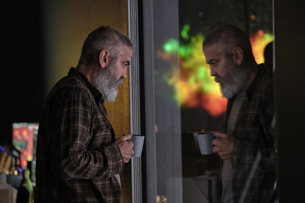 the midnight sky 2020george clooney as augustine cr philippe antonellonetflix ©2020