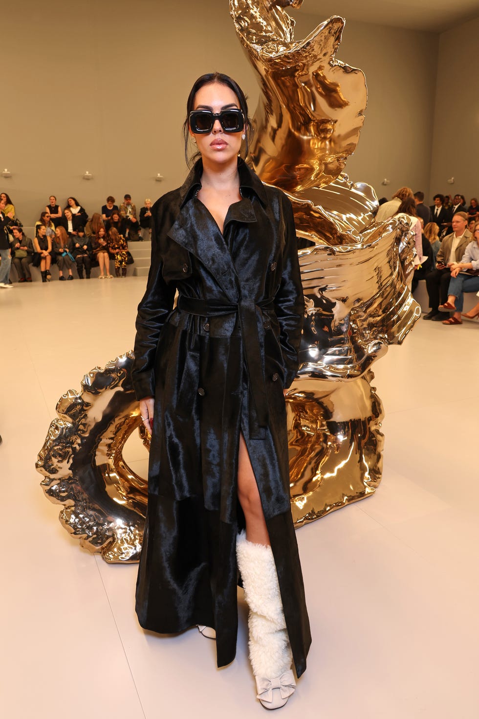 Loewe Front Line Paris Fashion Week: women's clothing spring-summer 2024