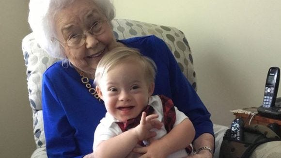 Child, People, Grandparent, Toddler, Nose, Cheek, Baby, Sitting, Smile, Iris, 