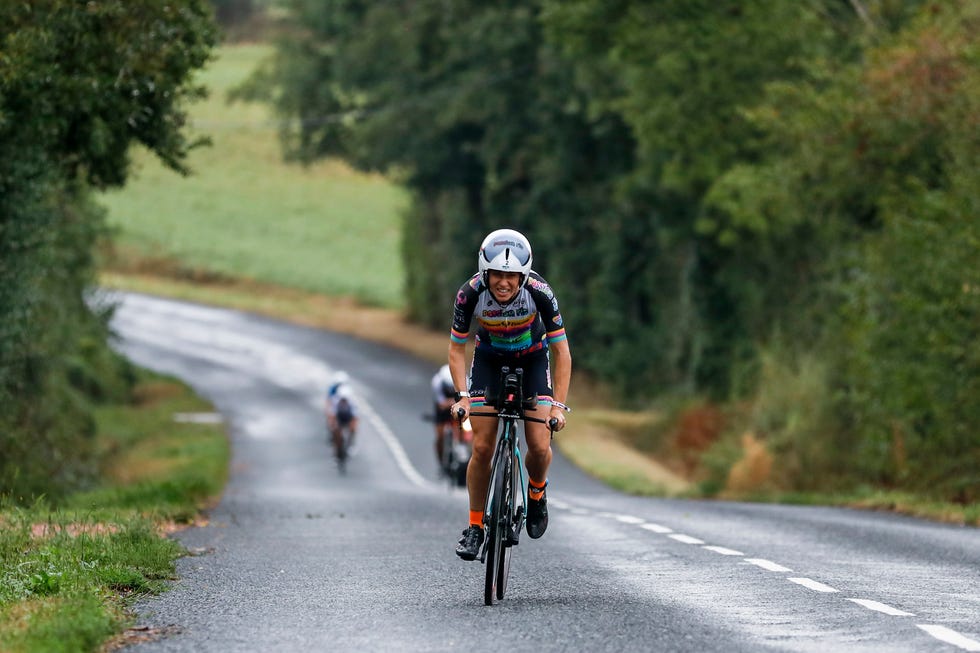 vichy, france august 20 lydia dant of united kingdom competes during the bike of ironman 703 vichy on august 20, 2022 in vichy, france photo by pablo blazquez dominguezgetty images for ironman