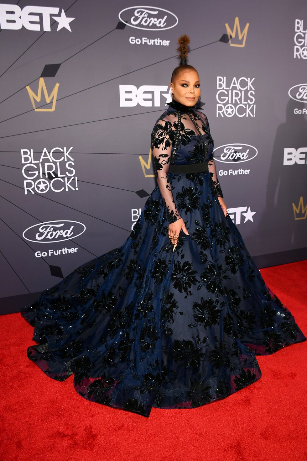 See the Best-Dressed Looks From BET's Black Girls Rock! 2018 - Fashionista