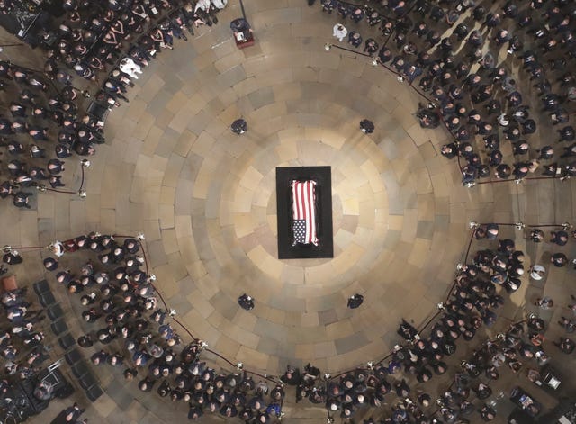 John McCain Funeral Photos - See Cindy and McCain Family at the ...