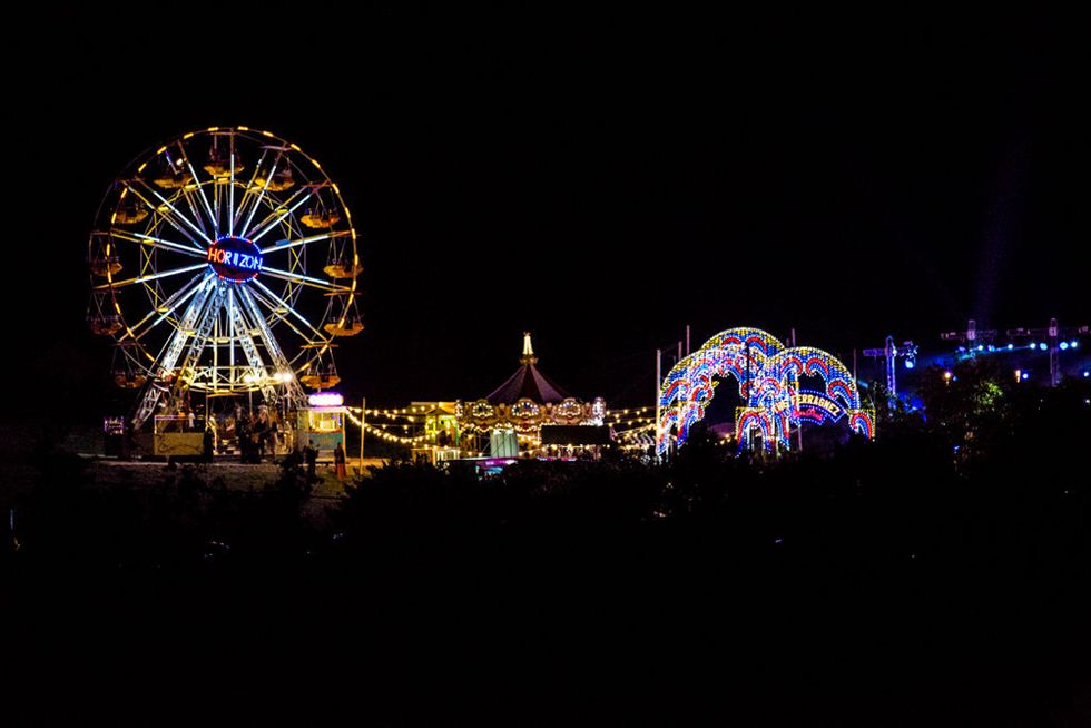 Ferris wheel, Amusement ride, Night, Tourist attraction, Amusement park, Landmark, Light, Fair, Lighting, Midnight, 