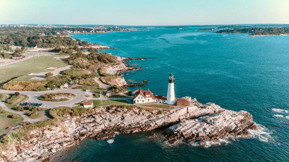 Coast, Sea, Promontory, Coastal and oceanic landforms, Headland, Tower, Cape, Ocean, Tourism, Peninsula, 